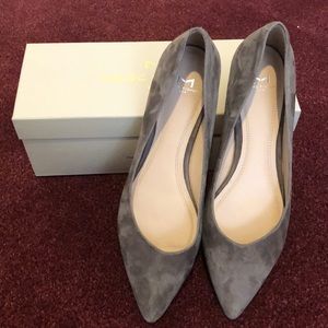 Marc Fisher Synal flats